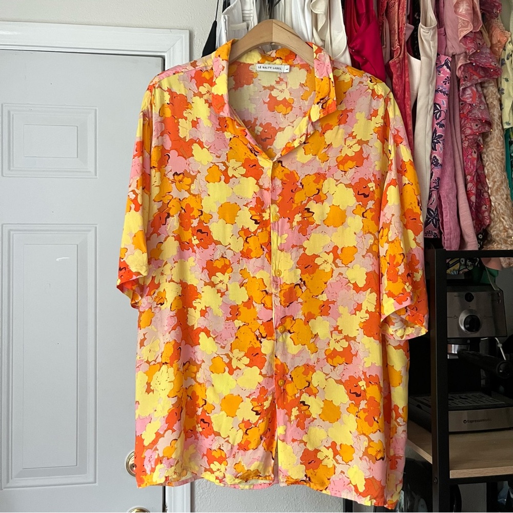 LE SALTY LABEL pink orange yellow floral rayon short sleeve button up shirt